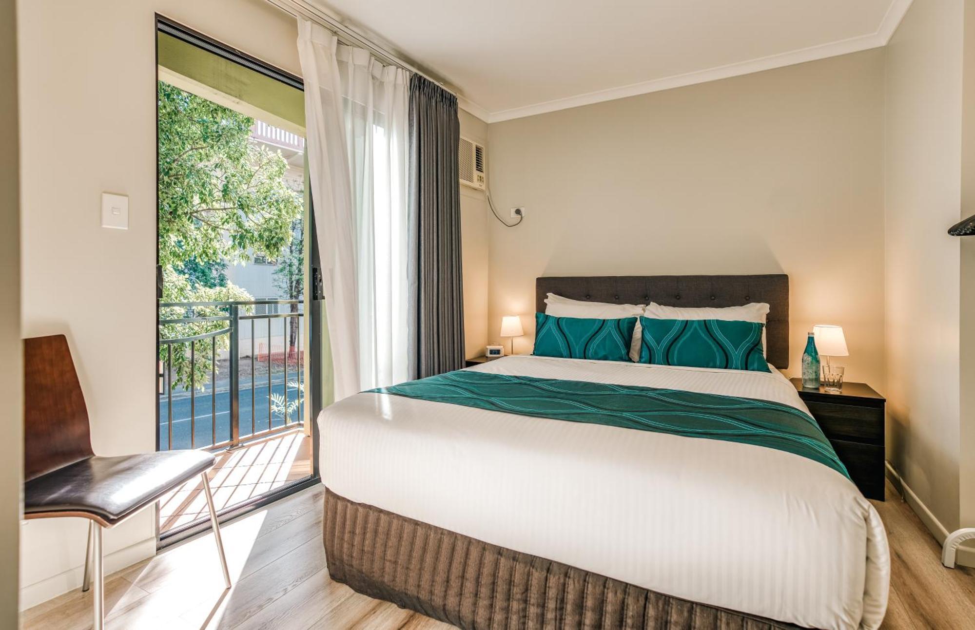 Il Mondo Boutique Hotel Brisbane Exterior photo